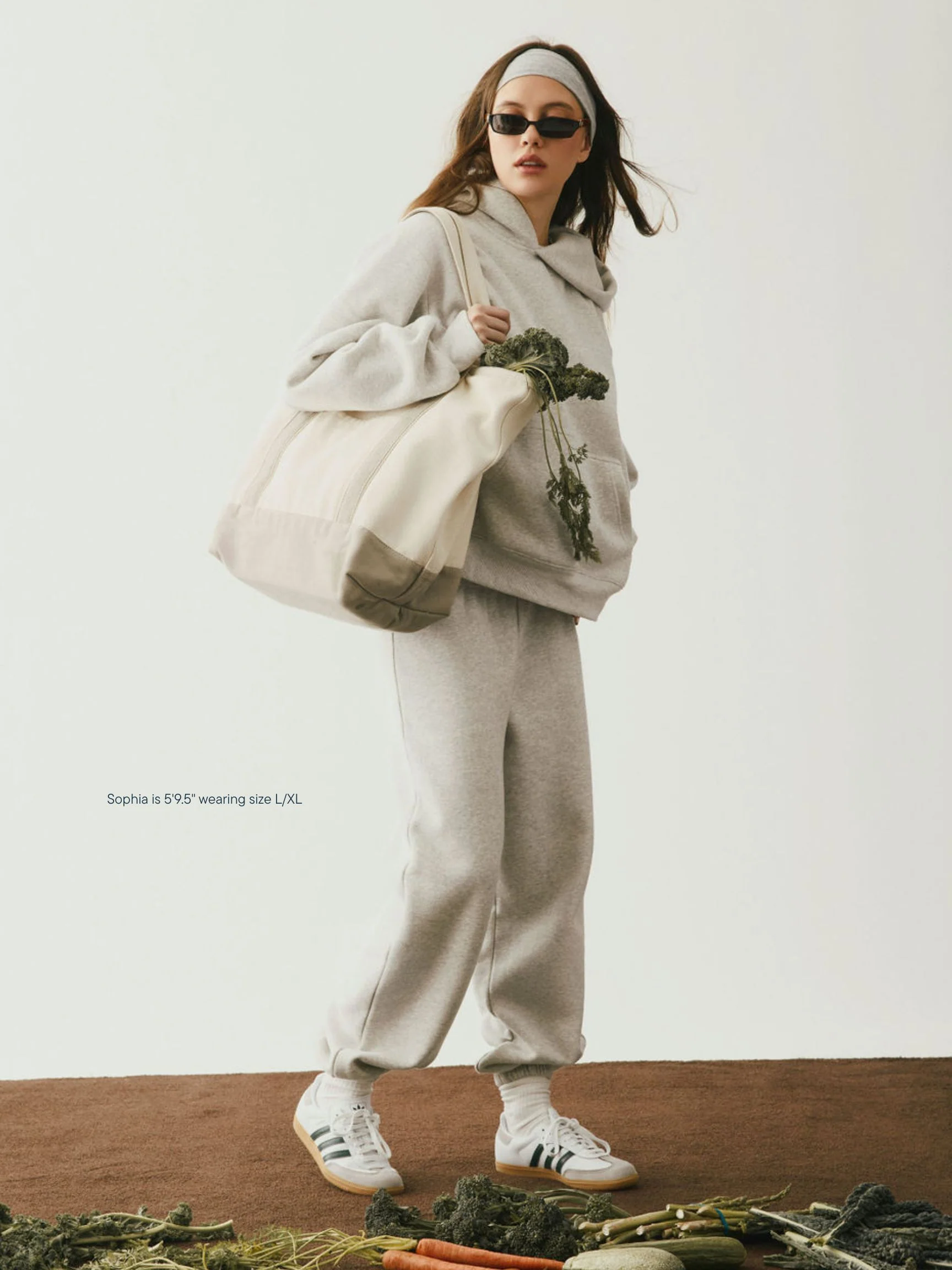 1095-Los-Angeles-Graphic-Hoodie-3.webp Los Angeles Graphic Hoodie