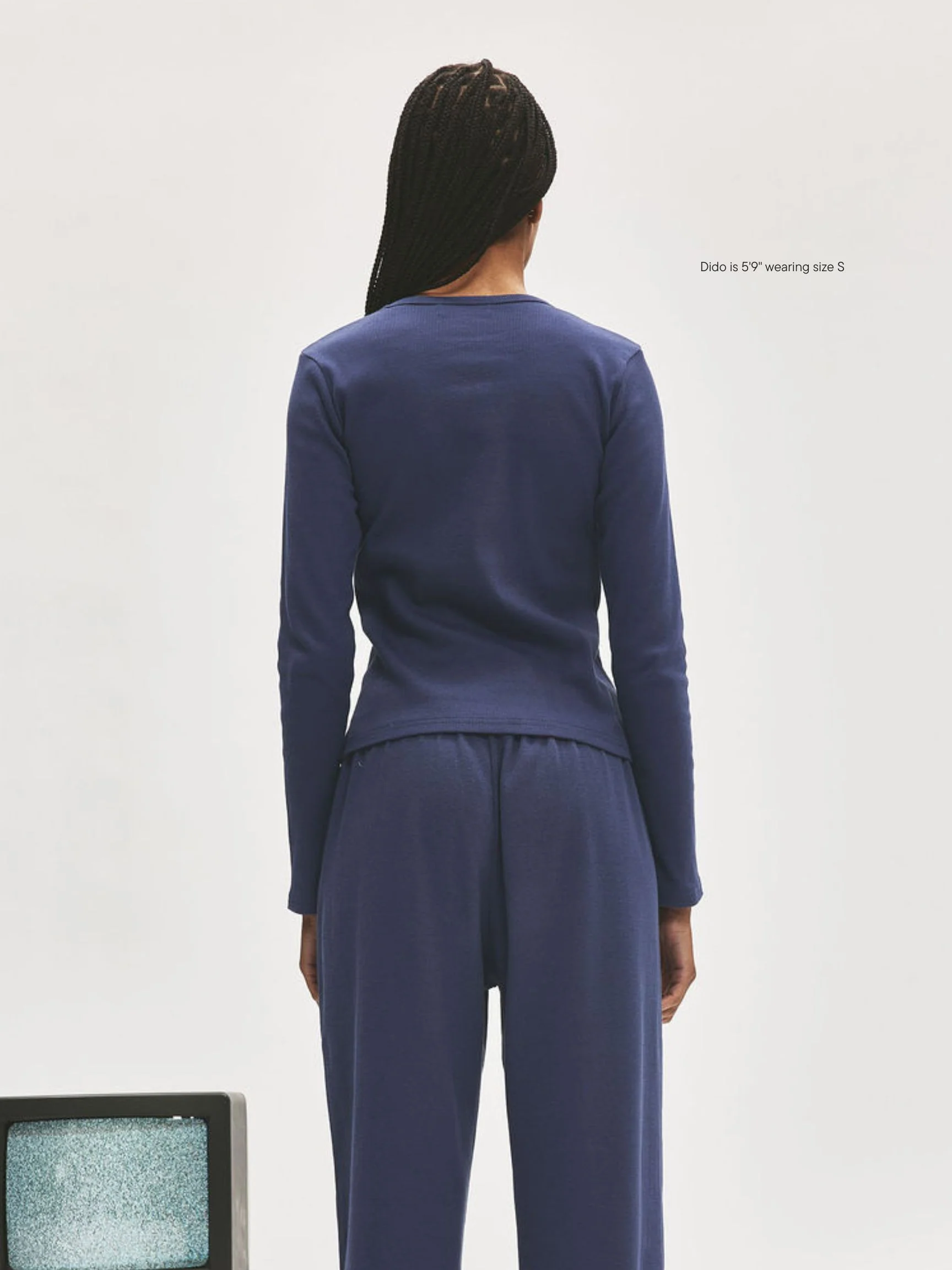 2275-Ribbed-Long-Sleeve-T-Shirt-8.webp Ribbed Long Sleeve T-Shirt