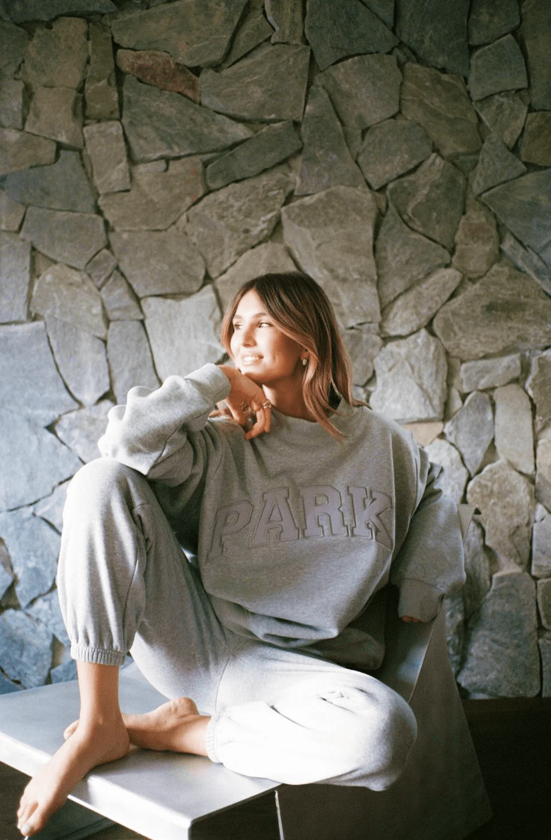 3057-Unisex-Sweats-21.webp Unisex Sweats