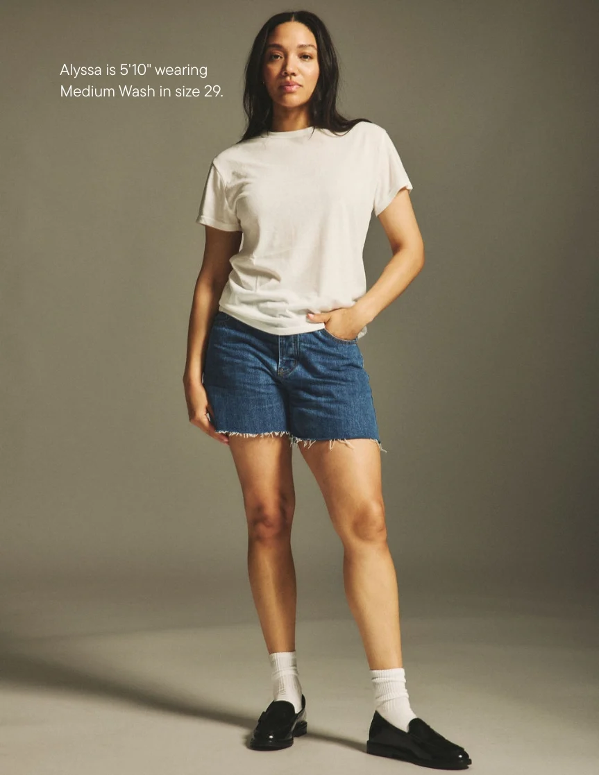 415-Long-Baggy-Shorts-7.webp Long Baggy Shorts