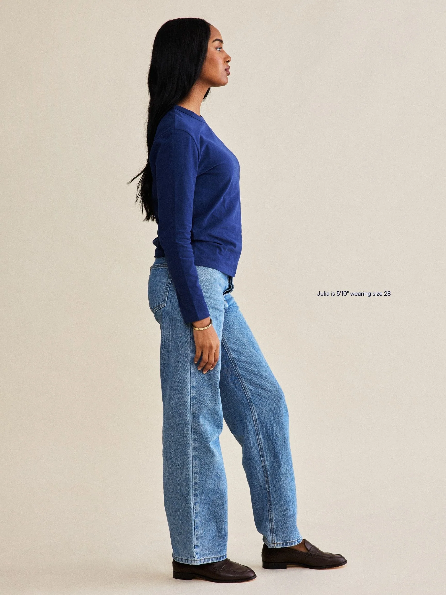 725-Classic-Straight-Jeans-13.webp Classic Straight Jeans