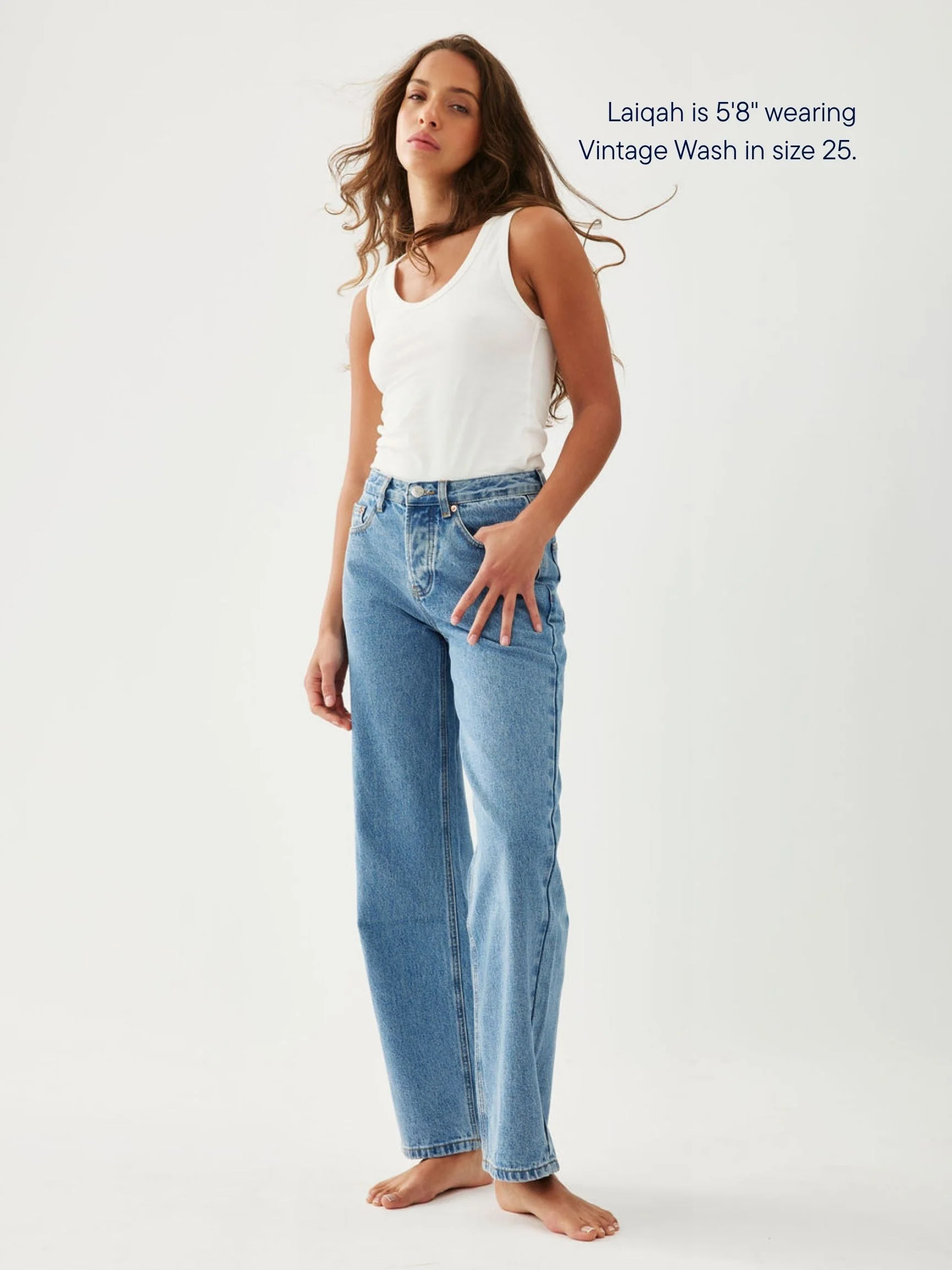 725-Classic-Straight-Jeans-15.webp Classic Straight Jeans