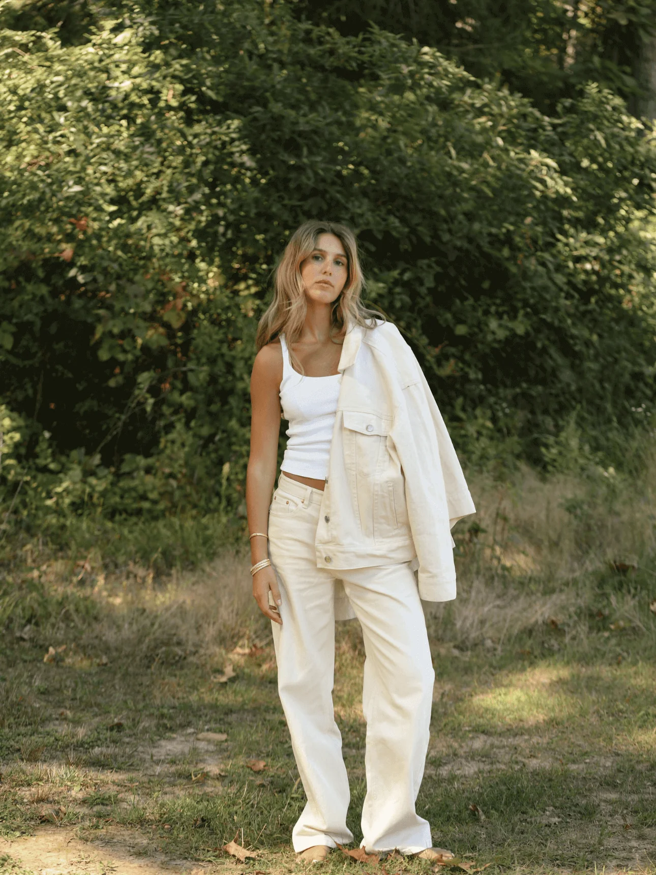 725-Classic-Straight-Jeans-30.webp Classic Straight Jeans